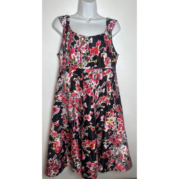 Jessica H Dress Black Pink Floral Sleeveless Empire Waist Fit & Flare Size 10 - Picture 2 of 6